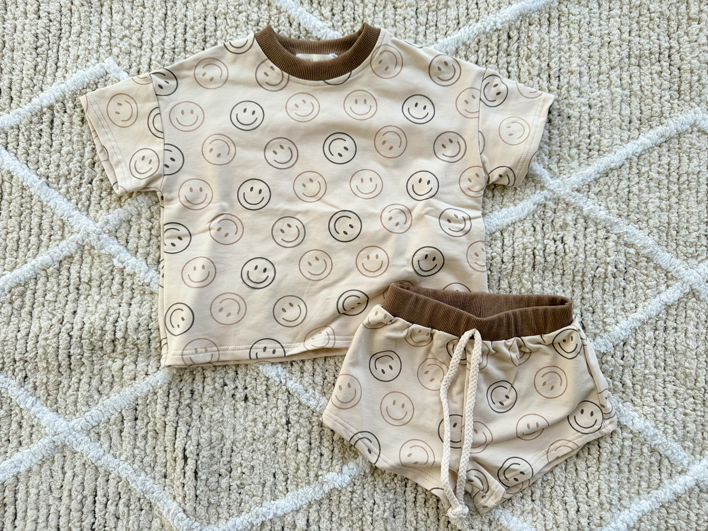 Tan Smiley Short Sleeve Set